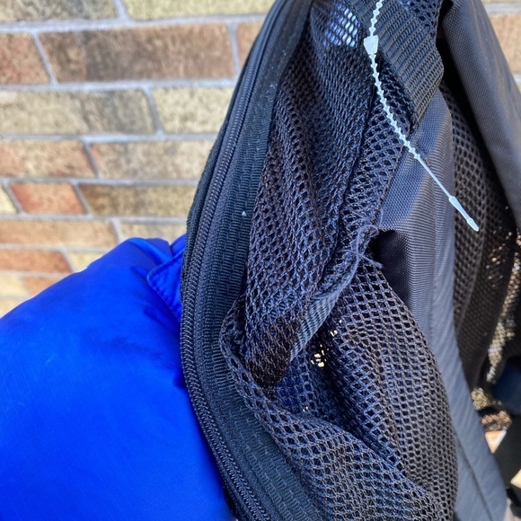 Vintage 2003 White Tag Nike Mesh Backpack Black - Picture 13 of 15